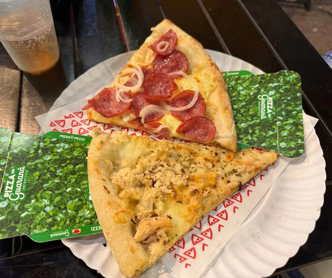 Capa de Pizza Pezzi - Augusto de Lima