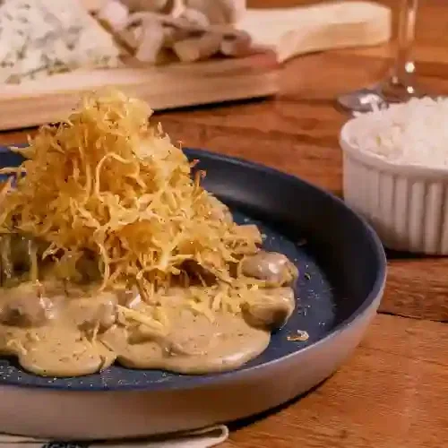 Strogonoff de Filet Mignon e Gorgonzola